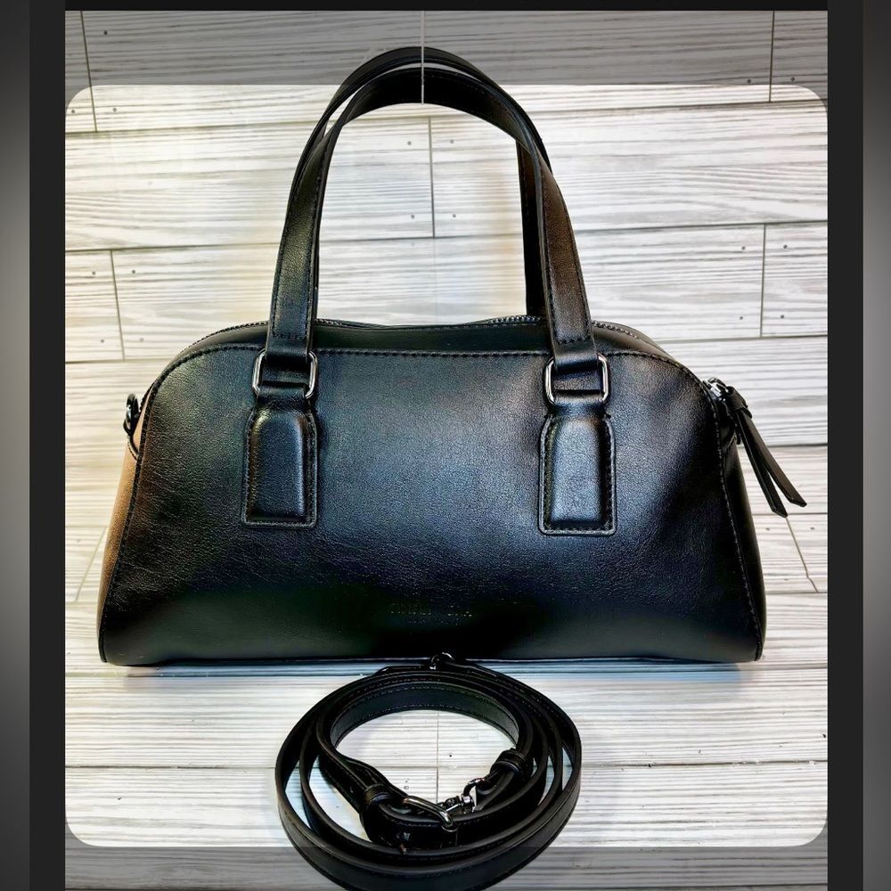 088-Simply Vera By Vera Wang Black Vegan Leather Satchel HandBag